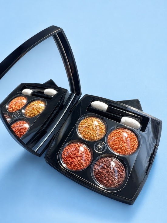 CHANEL Other - 💎CHANEL limited edition eyeshadow